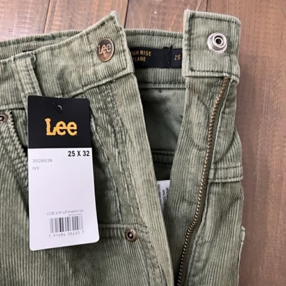Lee Vintage Modern Corduroy High Rise Flare Jeans Green - Picture 5 of 7